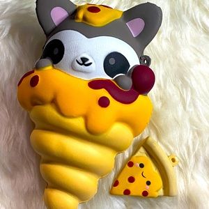 Smooshy Mushy Racoon Pizza  Squishy Toys